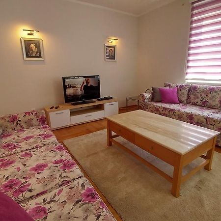 Apartment Harmonija Belgrad Exterior foto