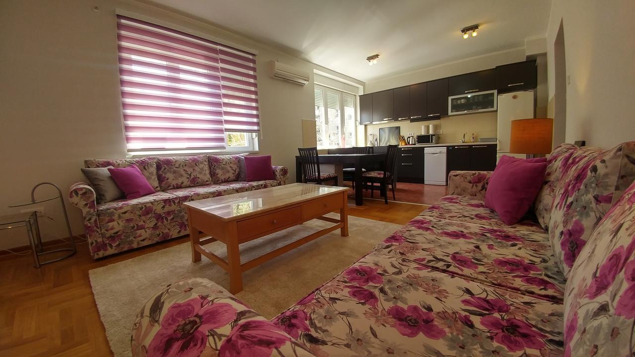 Apartment Harmonija Belgrad Exterior foto