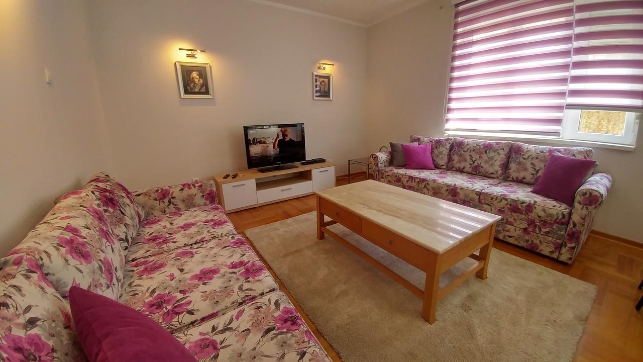 Apartment Harmonija Belgrad Exterior foto